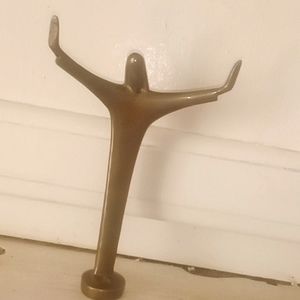 Vintage Hong Kong Jesus Christ sculpture solid brass